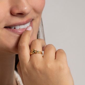 Celtic Knotted Claddagh Ring