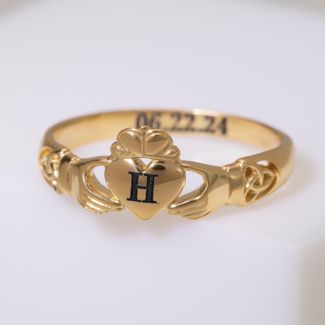 Celtic Knotted Claddagh Ring